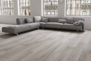 Ламинат Dynamic  DYPV259 Дуб Силк 2